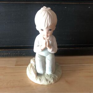 Lefton China Praying Boy